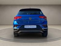 Gebraucht VW T-Roc Style 150 PS (110 kW) 2021 Ravennablau metallic SUV