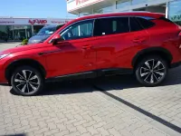 Neu MG HS Luxury 170 PS (125 kW) 2025 Andere SUV