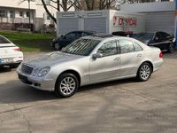 Gebraucht Mercedes E200 163 PS (119 kW) 2005 Silber Limousine