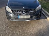 Gebraucht Mercedes A180 109 PS (80 kW) 2016 Schwarz Kleinwagen