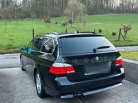 gebraucht BMW 525 i A touring -