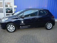 Gebraucht Peugeot 208 Active 68 PS (50 kW) 2016 Blau metallic Kleinwagen