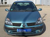 Gebraucht Renault Clio II 75 PS (55 kW) 2003 Grün Limousine