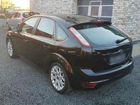 Gebraucht Ford Focus 105 PS (77 kW) 2008 Schwarz Limousine
