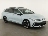 Neu VW Golf VIII R-line 204 PS (150 kW) 2026 Crystal blue metallic Kombi
