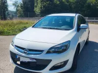 Gebraucht Opel Astra Innovation 105 PS (77 kW) 2015 Weiß Kombi