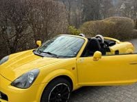 Gebraucht Toyota MR2 140 PS (102 kW) 2001 Gelb Cabrio