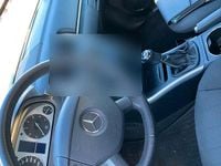 Gebraucht Mercedes B180 116 PS (85 kW) 2011 Schwarz Van / Kleinbus