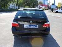 Gebraucht BMW 530 231 PS (169 kW) 2005 Schwarz Kombi