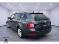 Gebraucht Skoda Octavia Ambition 150 PS (110 kW) 2016 Grau Kleinwagen