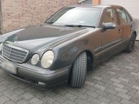 gebraucht Mercedes E220 E-Klasse W210CDI 143PS Top Zustand TÜV NEU