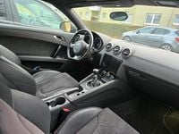 Gebraucht Audi TT Roadster Design 160 PS (117 kW) 2011 Schwarz Cabrio