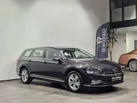Gebraucht VW Passat Sport 200 PS (147 kW) 2024 Mangan grau (metallic) Kombi