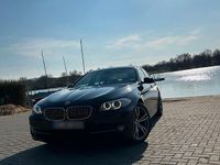 Gebraucht BMW 530 258 PS (189 kW) 2012 Schwarz Limousine