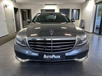 Gebraucht Mercedes E200 Avantgarde 184 PS (135 kW) 2016 Selenitgrau Limousine