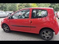 Gebraucht Renault Twingo 59 PS (43 kW) 2010 Rot Kleinwagen