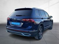 Gebraucht VW Tiguan Allspace Elegance 200 PS (147 kW) 2022 Atlantic blue metallic SUV