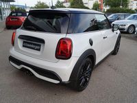 Second-hand Mini Cooper S Classic 178 CP (130 kW) 2024 Alb Hatchback