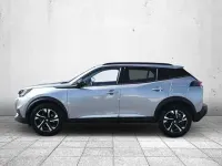 Gebraucht Peugeot 2008 Allure 101 PS (74 kW) 2022 Artense silber metallic SUV