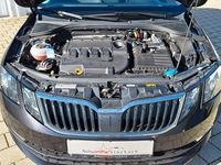 gebraucht Skoda Octavia Combi Ambition 2.0 TDI 7-Gang DSG