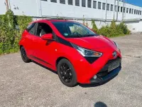 Gebraucht Toyota Aygo 72 PS (52 kW) 2018 Rot Kleinwagen