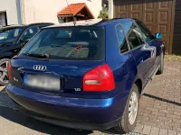 Gebraucht Audi A3 125 PS (91 kW) 1999 Blau Kleinwagen