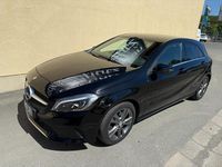 Gebraucht Mercedes A180 122 PS (89 kW) 2017 Schwarz Limousine