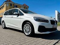 Gebraucht BMW 216 109 PS (80 kW) 2021 Mineralweiss metallic Van / Kleinbus
