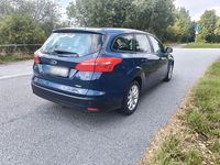 Gebraucht Ford Focus Ambiente 101 PS (74 kW) 2014 Blau Kombi