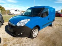 Gebraucht Opel Combo Edition 95 PS (69 kW) 2018 Royalblau h: u2/f:atlantikblau Van / Kleinbus