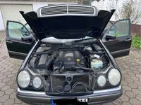 gebraucht Mercedes E280 Automatik Elegance