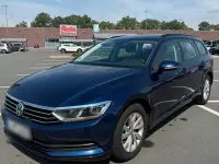 Gebraucht VW Passat 150 PS (110 kW) 2019 Blau Kombi