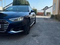 Gebraucht Audi A4 Sport 163 PS (119 kW) 2021 Blau Kombi