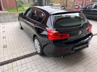 Gebraucht BMW 118 136 PS (100 kW) 2019 Schwarz Kleinwagen