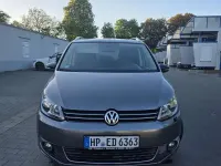 Gebraucht VW Touran Style 105 PS (77 kW) 2011 Silber Van / Kleinbus