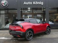 Neu Alfa Romeo Junior Edizione Speciale 145 PS (106 kW) 2026 Rot SUV
