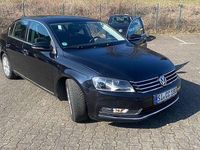 Gebraucht VW Passat Comfortline 140 PS (102 kW) 2013 Schwarz Limousine