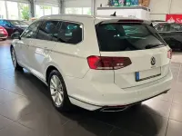 Gebraucht VW Passat GTE 218 PS (160 kW) 2021 Pure white Kombi