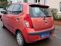 Gebraucht Hyundai i10 65 PS (47 kW) 2008 Rot Kleinwagen