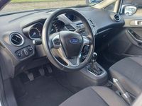 Gebraucht Ford Fiesta 95 PS (69 kW) 2013 Weiß Kleinwagen