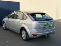 Używany Ford Focus Style 101 KM (74 kW) 2008 Srebrny Hatchback