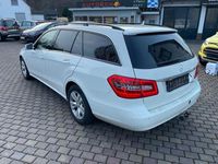 Gebraucht Mercedes E220 170 PS (125 kW) 2010 Weiß Kombi