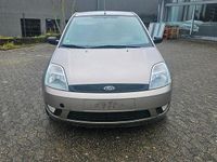 Gebraucht Ford Fiesta 80 PS (58 kW) 2003 Gold Kleinwagen