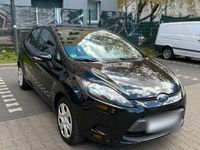 Gebraucht Ford Fiesta Ambiente 82 PS (60 kW) 2009 Schwarz Limousine