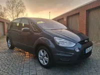 Gebraucht Ford S-MAX Titanium 116 PS (85 kW) 2010 Silber Van / Kleinbus