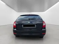 Gebraucht Skoda Superb Exclusive 140 PS (102 kW) 2013 Schwarz Kombi