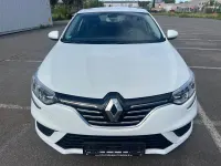 Gebraucht Renault Mégane Play 110 PS (80 kW) 2018 Weiß Limousine