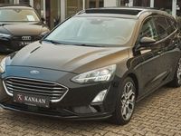 gebraucht Ford Focus 1.5 Turnier Titanium*PANO|NAVI|PDC|TEL|DAB