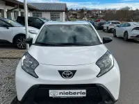 Gebraucht Toyota Aygo X X-play 72 PS (52 kW) 2024 Weiß SUV