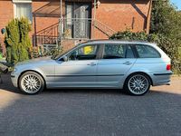 Gebraucht BMW 320 170 PS (125 kW) 2002 Silber Kombi